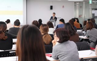 Studierende in einer Vorlesung